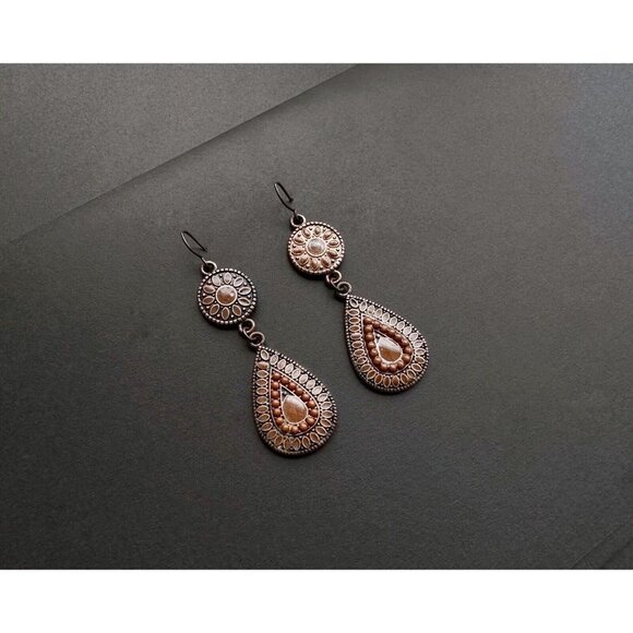Franceska’s Stamped Teardrop earrings with light brown details 2” - Picture 3 of 4